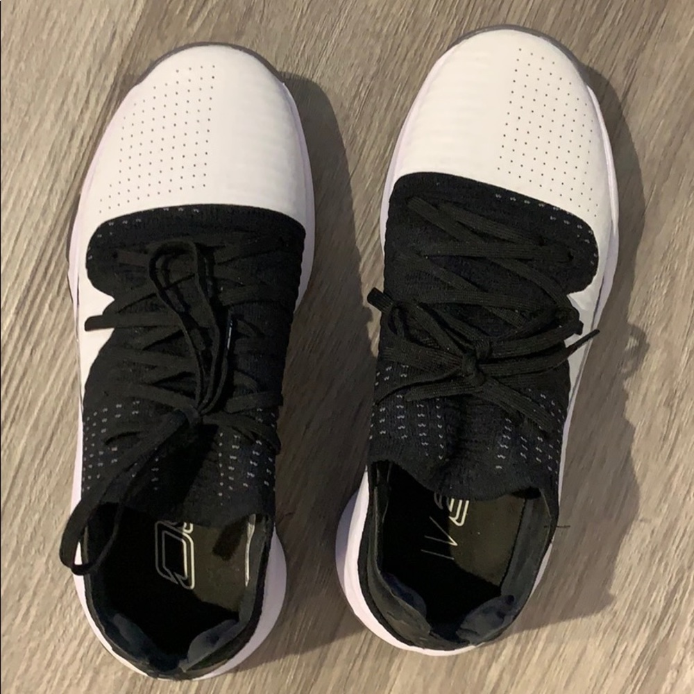 Under Armour Steph Curry athletic shoes